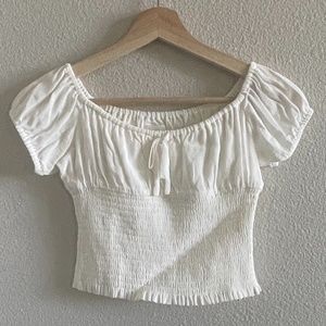 Aritzia/Wilfred Smocked Blouse